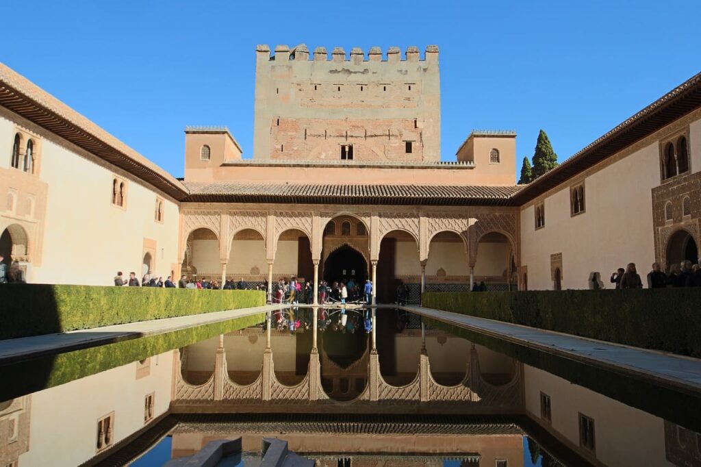 Alhambra. Visita guidata in Italiano.