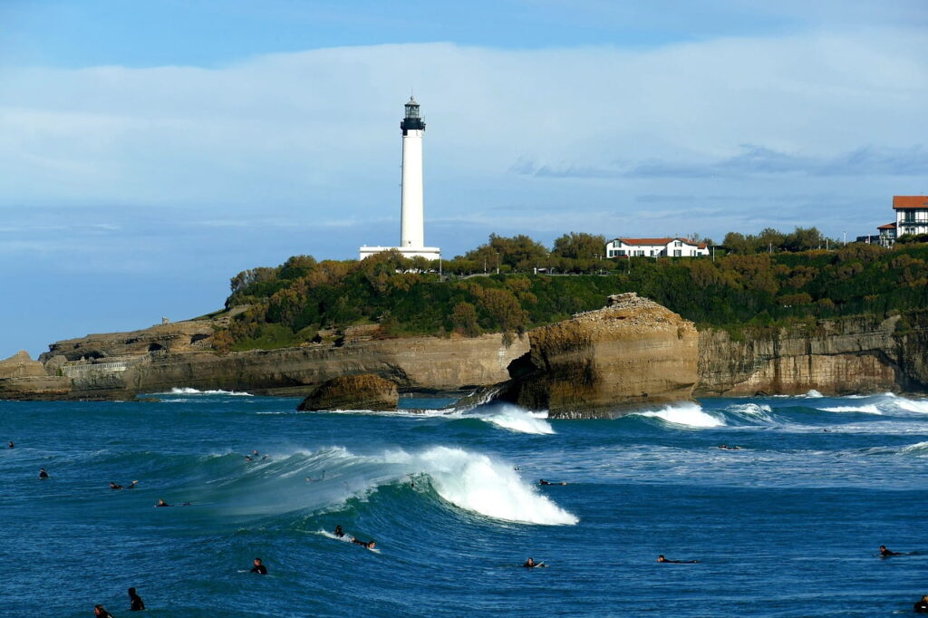 Le Phar di biarritz e la Gran Plage.
