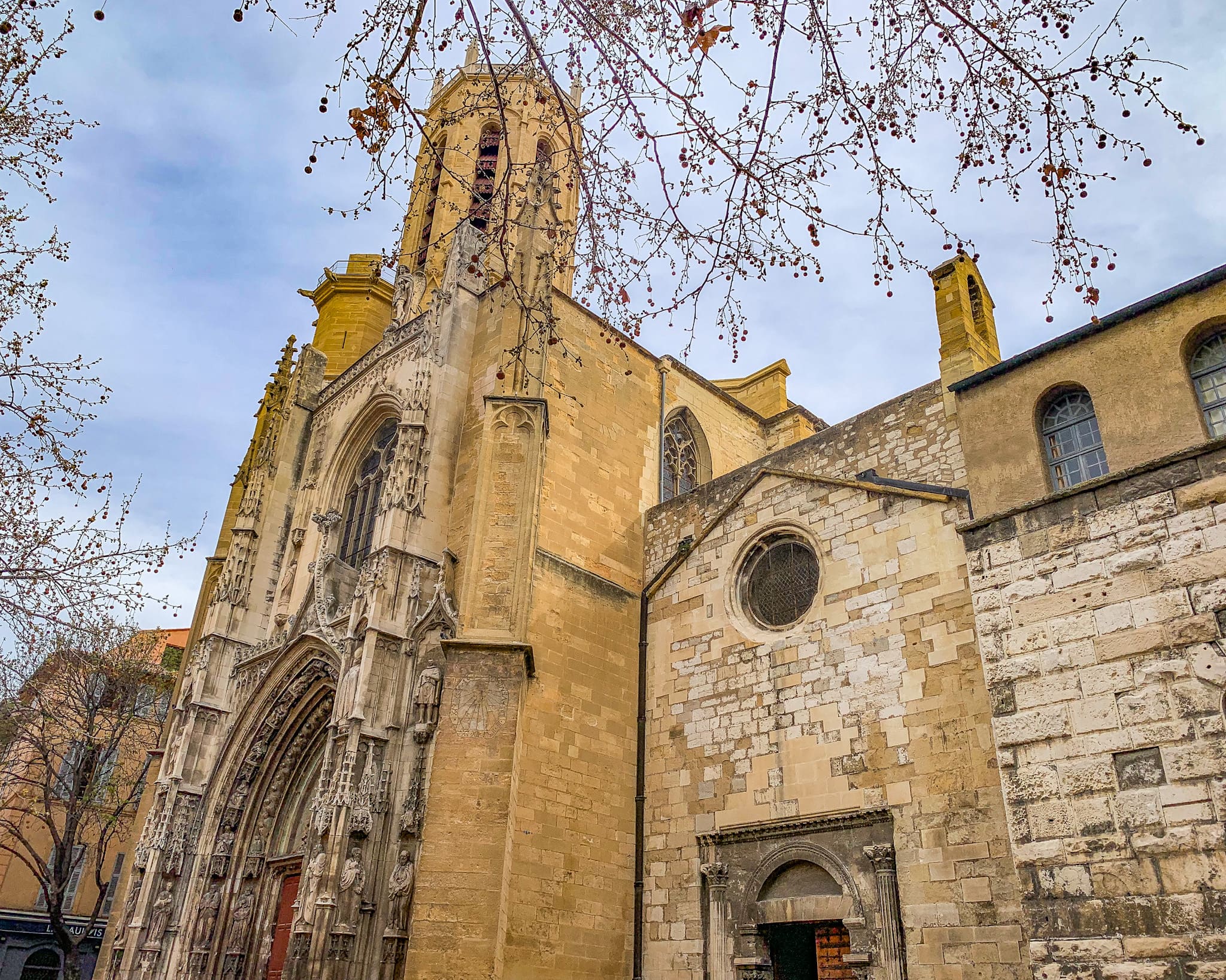 La Cattedrale di Aix en Provence: guida alla visita del Duomo di Saint Sauveur