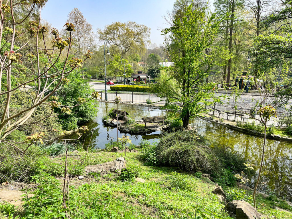 Il Parco del Valentino a Torino. Cosa fare, cosa vedere, come arrivare. Il Parco del Valentino a Torino. Cosa fare, cosa vedere, come arrivare.