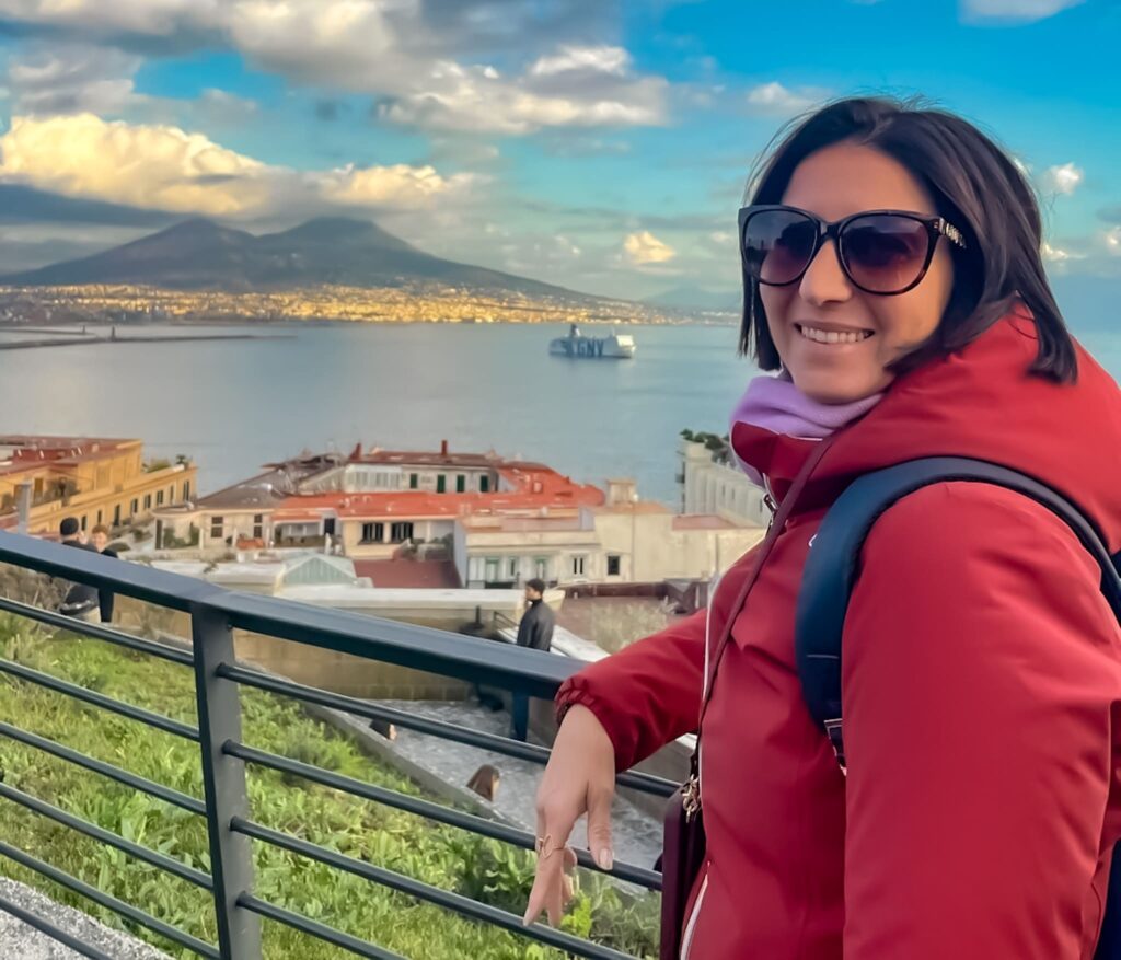 Ascensore di Monte Echia, punto paesaggistico di Napoli Ascensore di Monte Echia