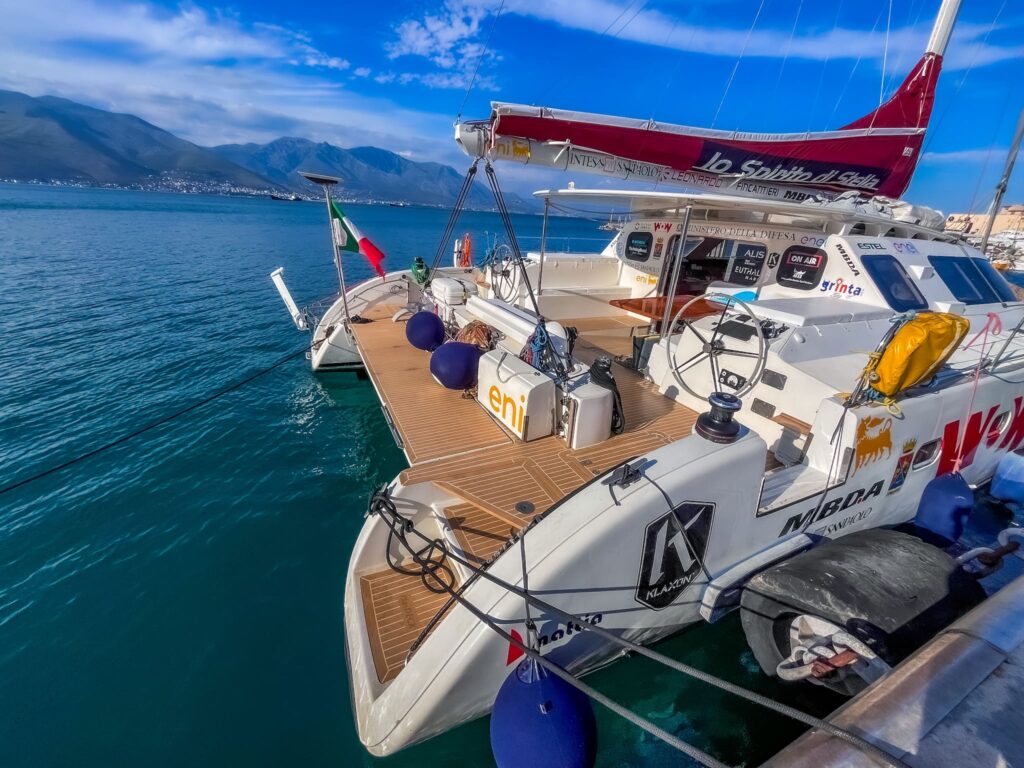 Lo Spirito di Stella: il catamarano che solca i mari dell'inclusione