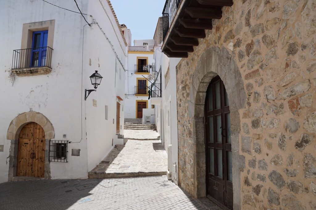 Santa Eulalia a Ibiza. Cosa fare e cosa vedere nei dintorni