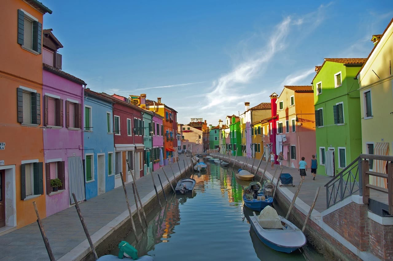 Borghi colorati sul mare da vedere in Italia