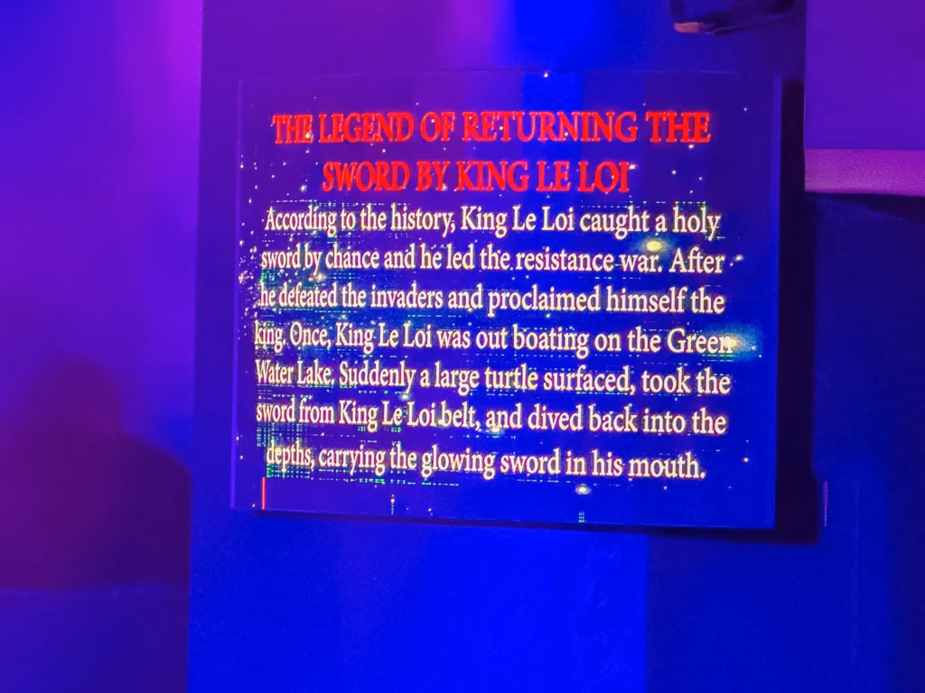 Lo spettacolo delle Marionette sull'acqua di Hanoi Lo spettacolo delle Marionette sull'acqua di Hanoi