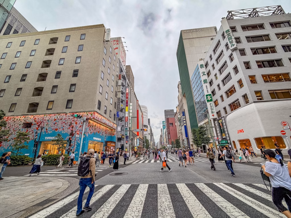 Ginza a Tokyo, cosa vedere nel quartiere dello shopping di lusso e della moda