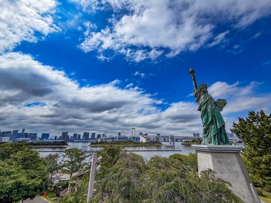 Odaiba, l'isola artificiale del Giappone. Cosa vedere e come arrivare