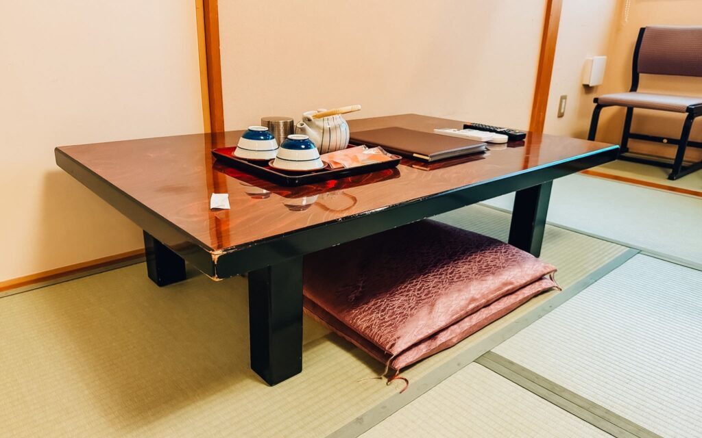 Dormire in ryokan a Kyoto. La nostra esperienza al Yunoyado Shoei tra futon, tatami e onsen