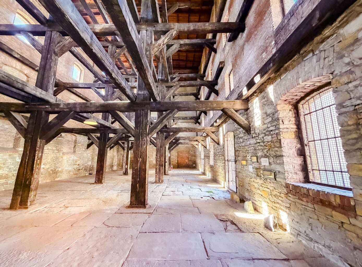 Risiera di San Sabba. La storia del lager nazista di Trieste Risiera di San Sabba. La storia del lager nazista di Trieste